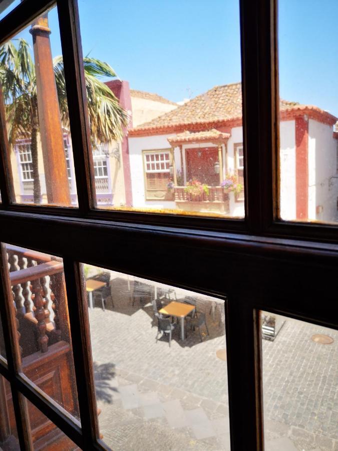 Studio Balcony