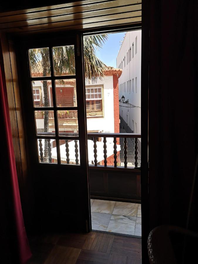 Studio Balcony